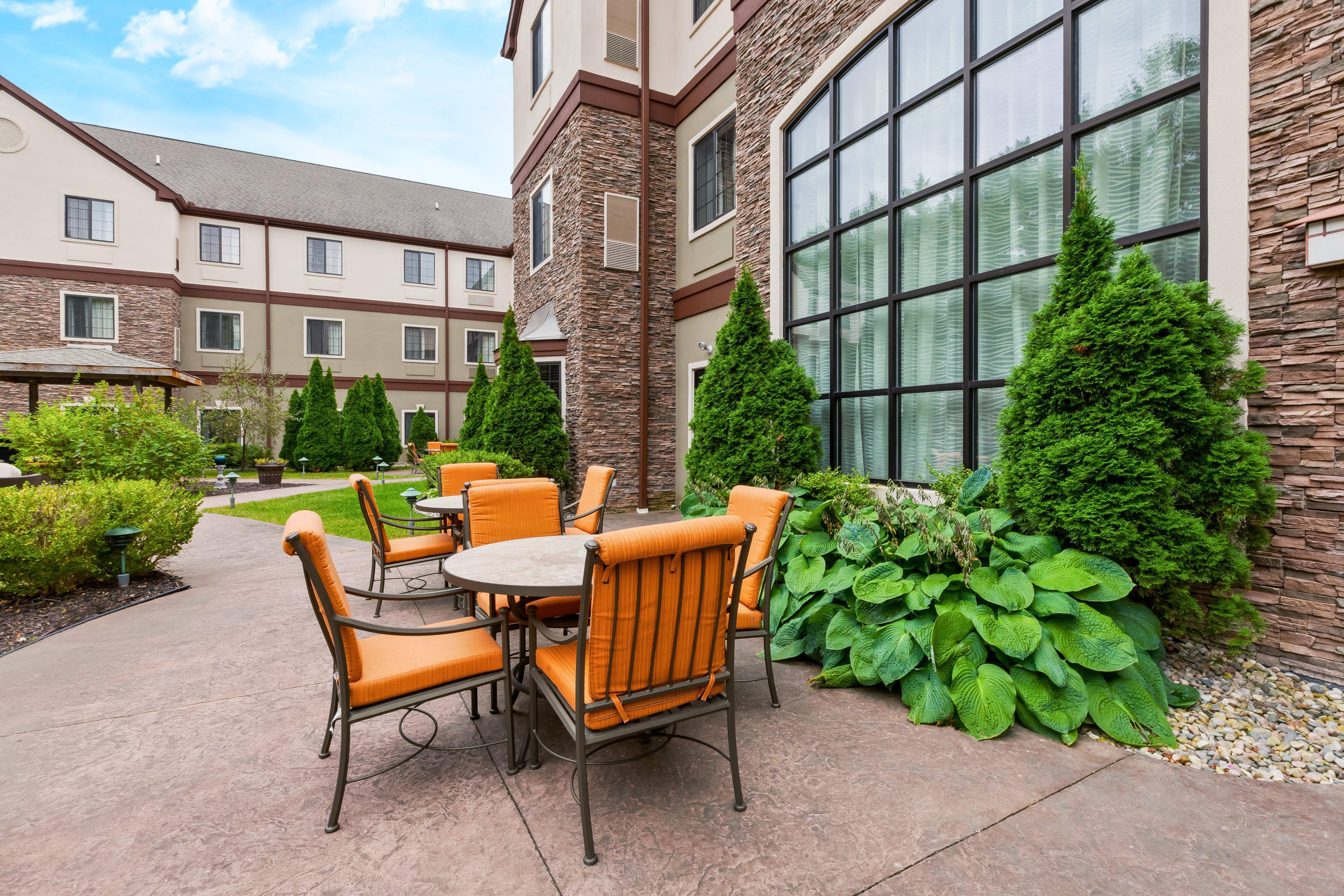 Staybridge Suites Kalamazoo, An Ihg Hotel Exterior photo